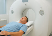 Tomografia komputerowa zatok - badanie w trakcie